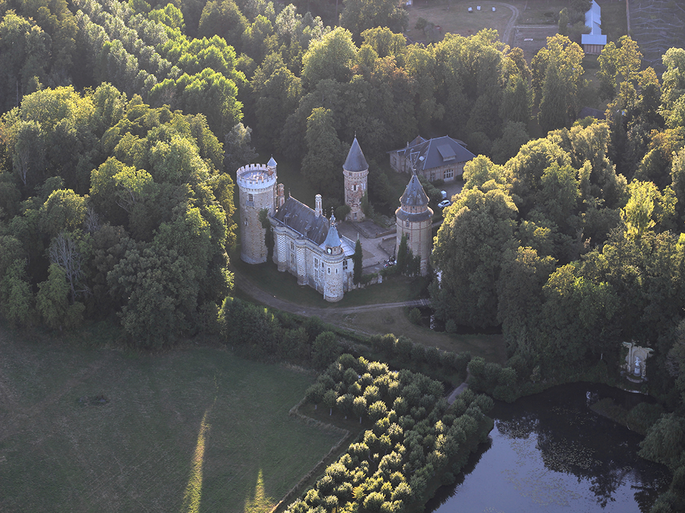 Chateau de Conde-sur-Iton - vue du ciel